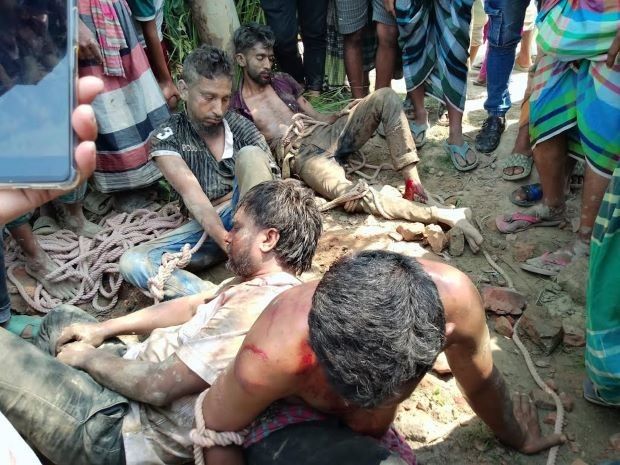 আটক ৪