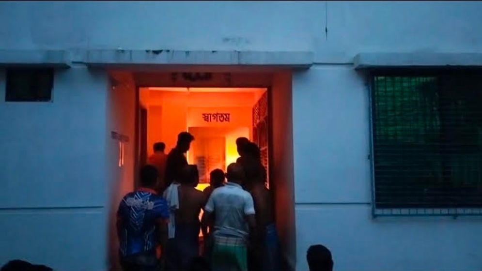 কারখানায় আগুন