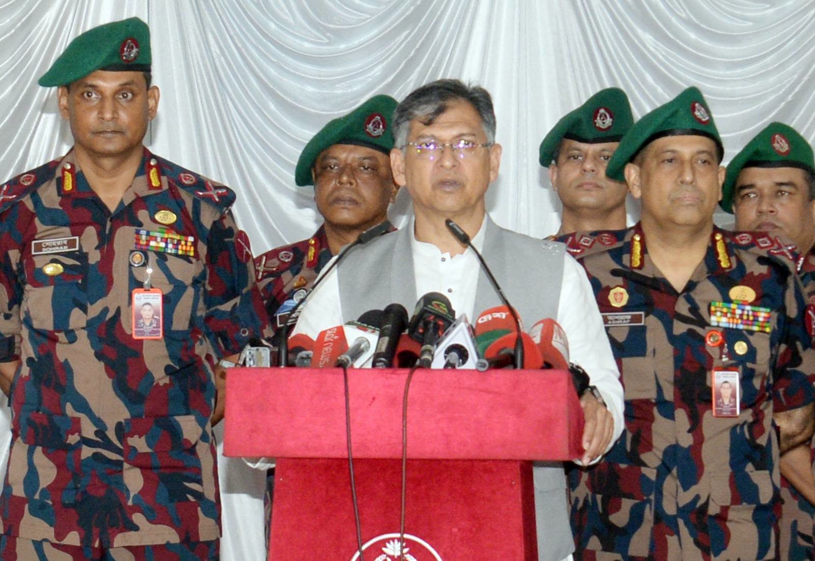 সালাহউদ্দিন আহমদ