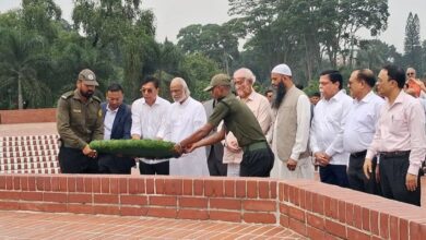জাতীয় স্মৃতিসৌধে শ্রদ্ধা