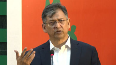 সালাহউদ্দিন আহমদ