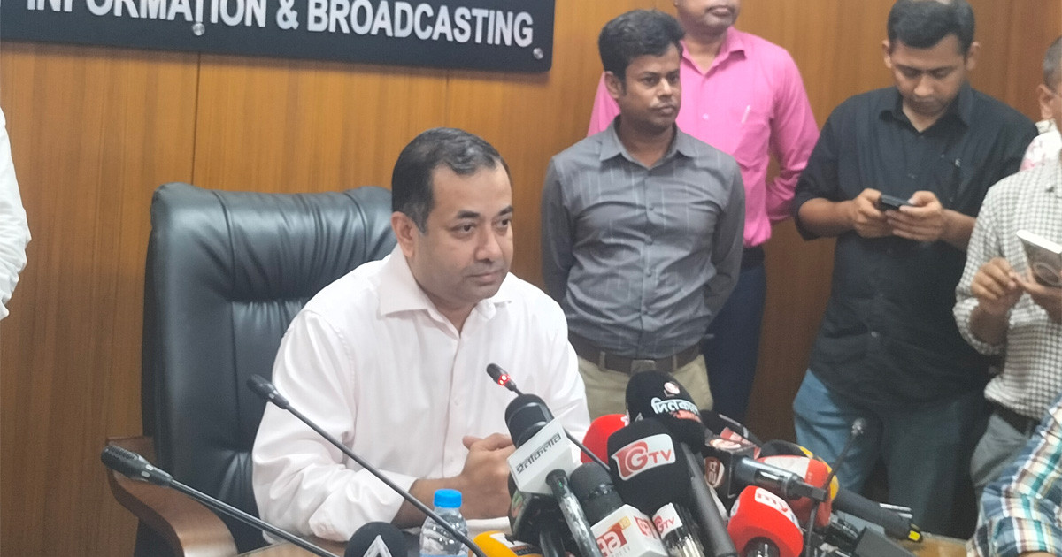 ইয়াসের খান চৌধুরী
