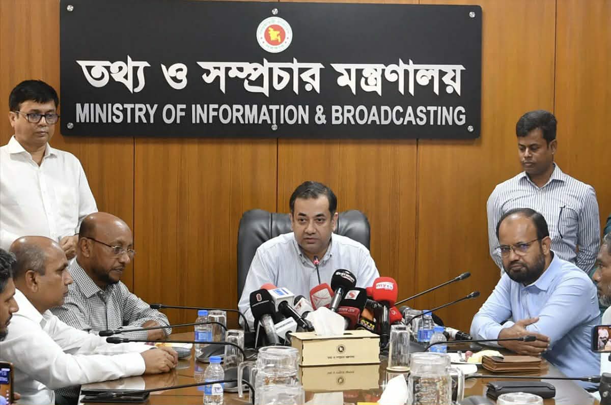 ইয়াসের খান চৌধুরী
